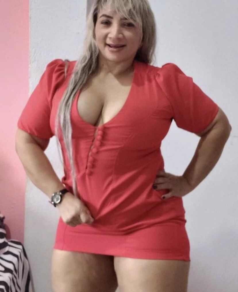 Thick Thigh Latina Culona Milf Marcia Nuñez