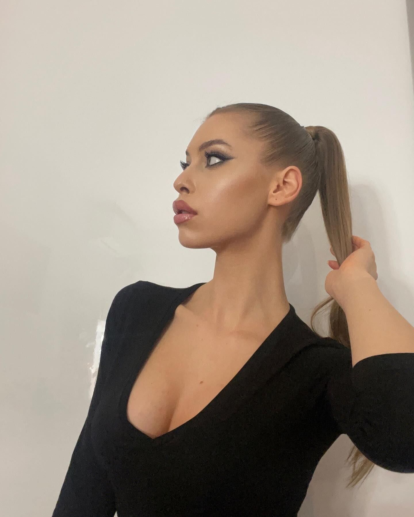 Romanian Slut Adriana Cristina