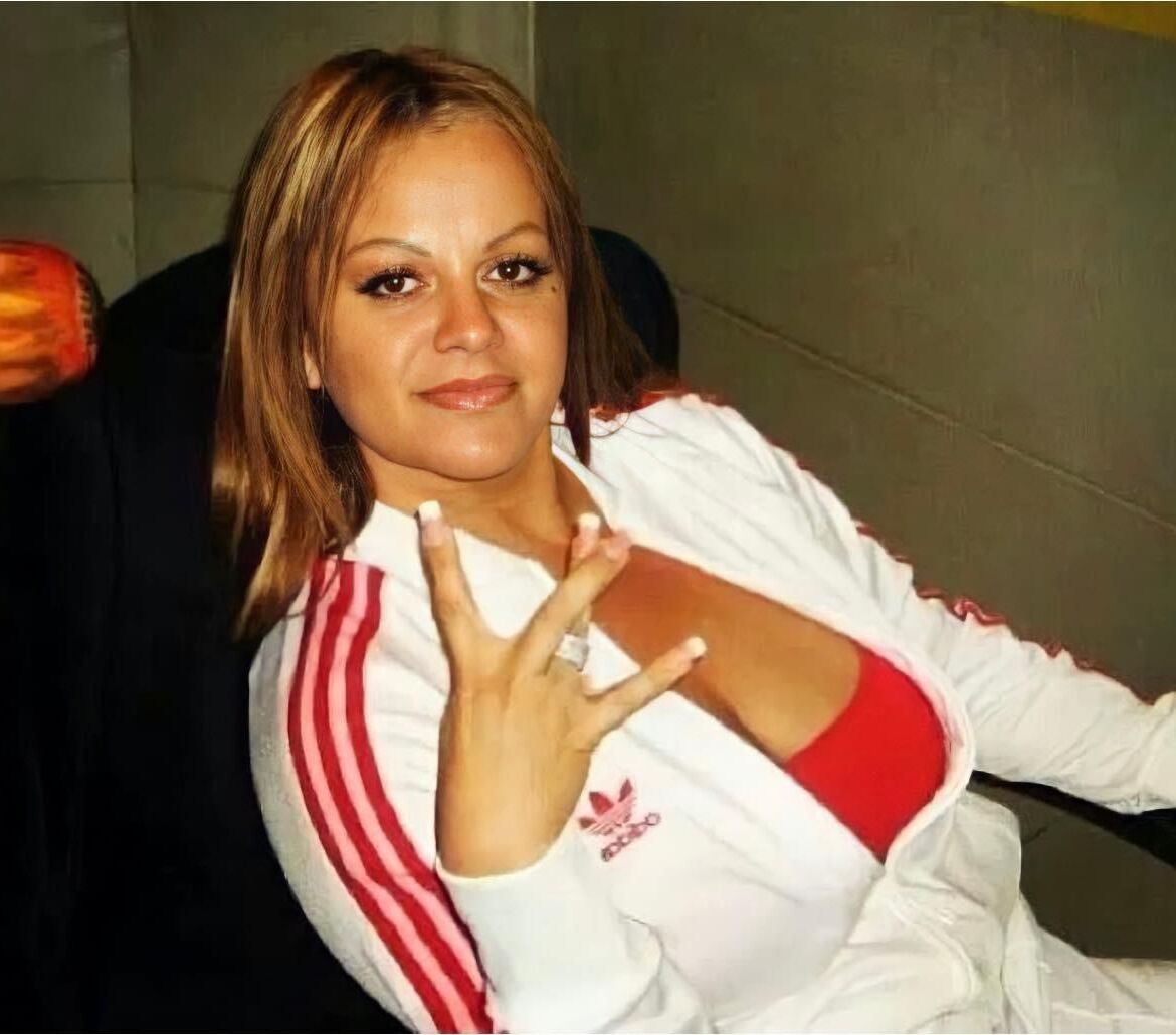 Nails Jenni Rivera