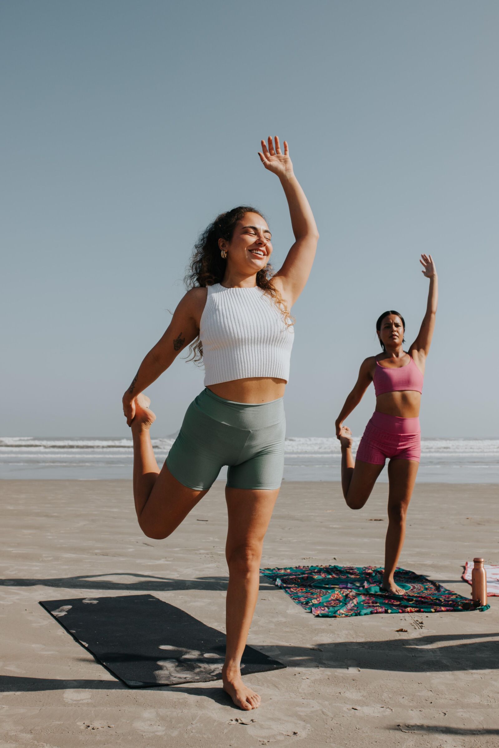 ...,,,....BEACH YOGA..... PHOTOS DE SURF YOGA CHAUD