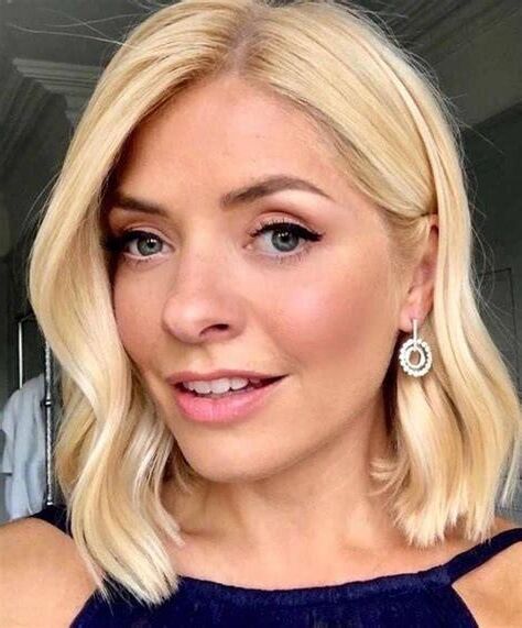 Blonde Bombshell Holly Willoughby face to make you cum