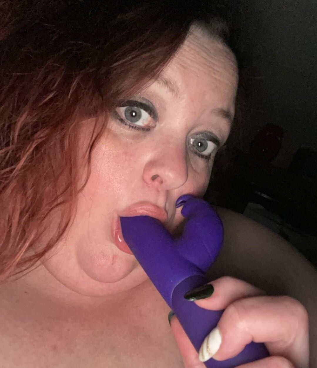 BBW Hotwife Cuck wants to share