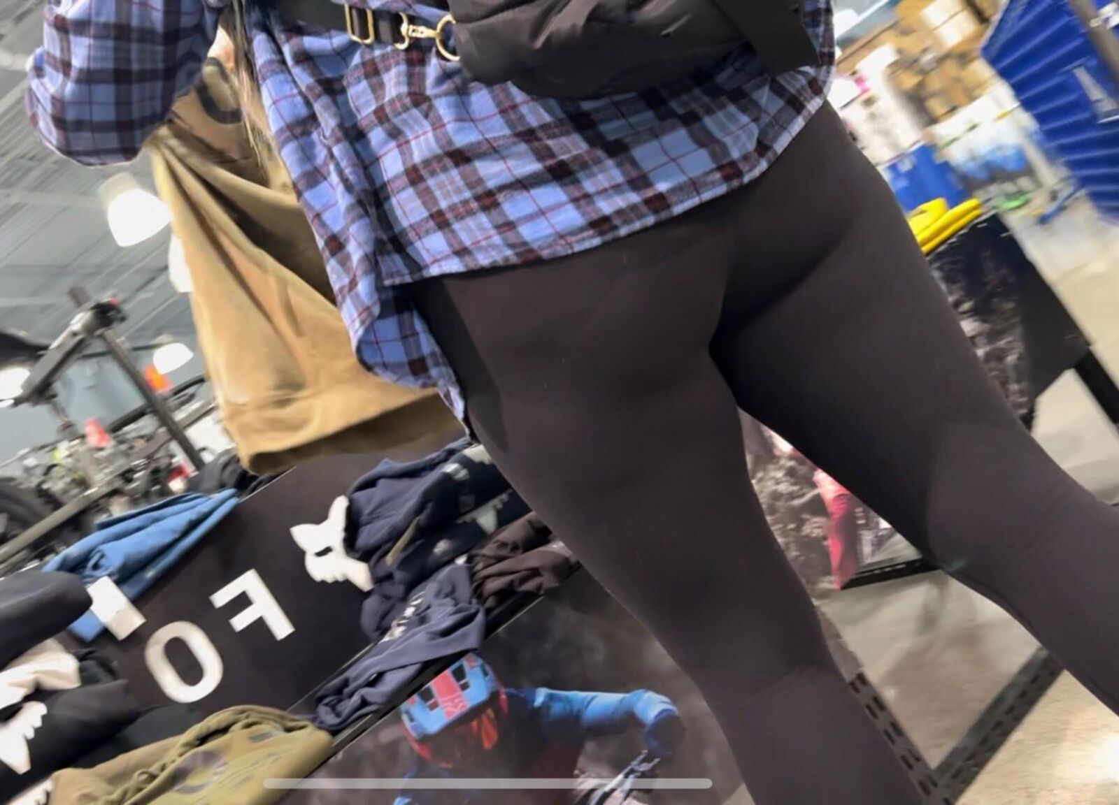 Candid Shopping Mall Pawgs and Asses PLEASE COMMENT