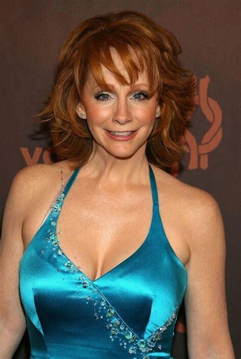 Reba Mcentire, celebridad madura, víctima potencial