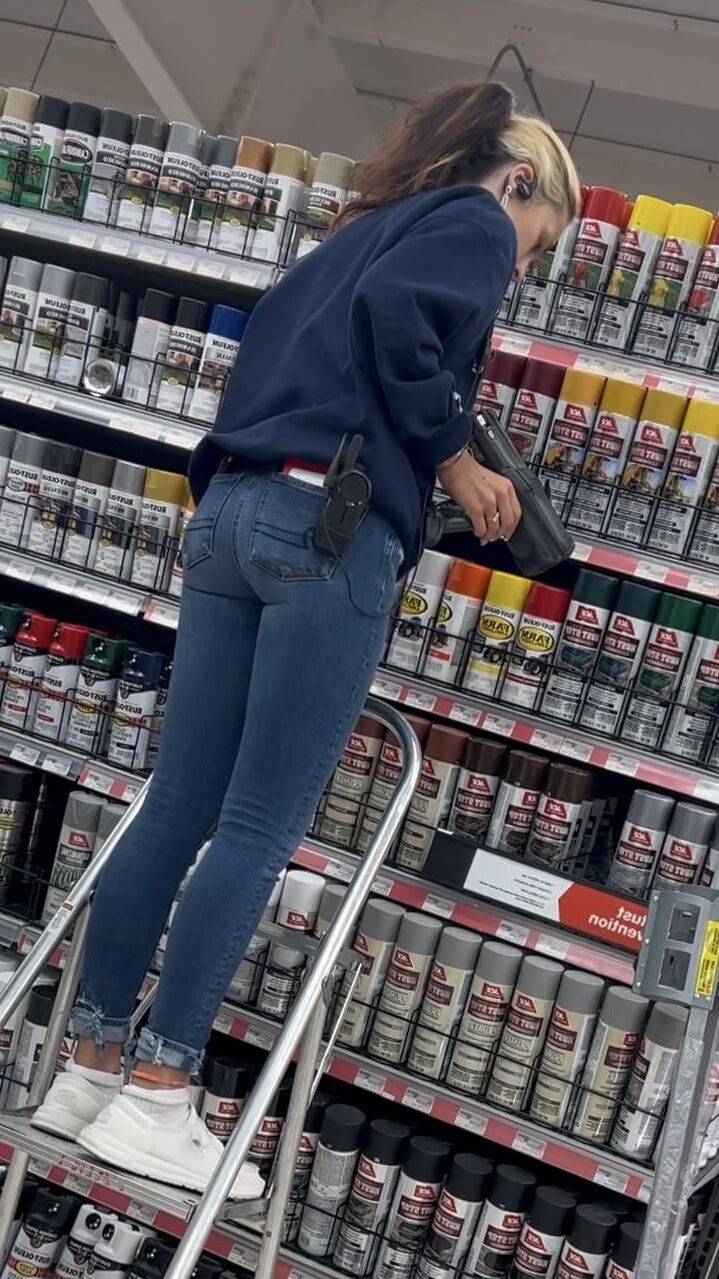  Random candid ASS in jeans