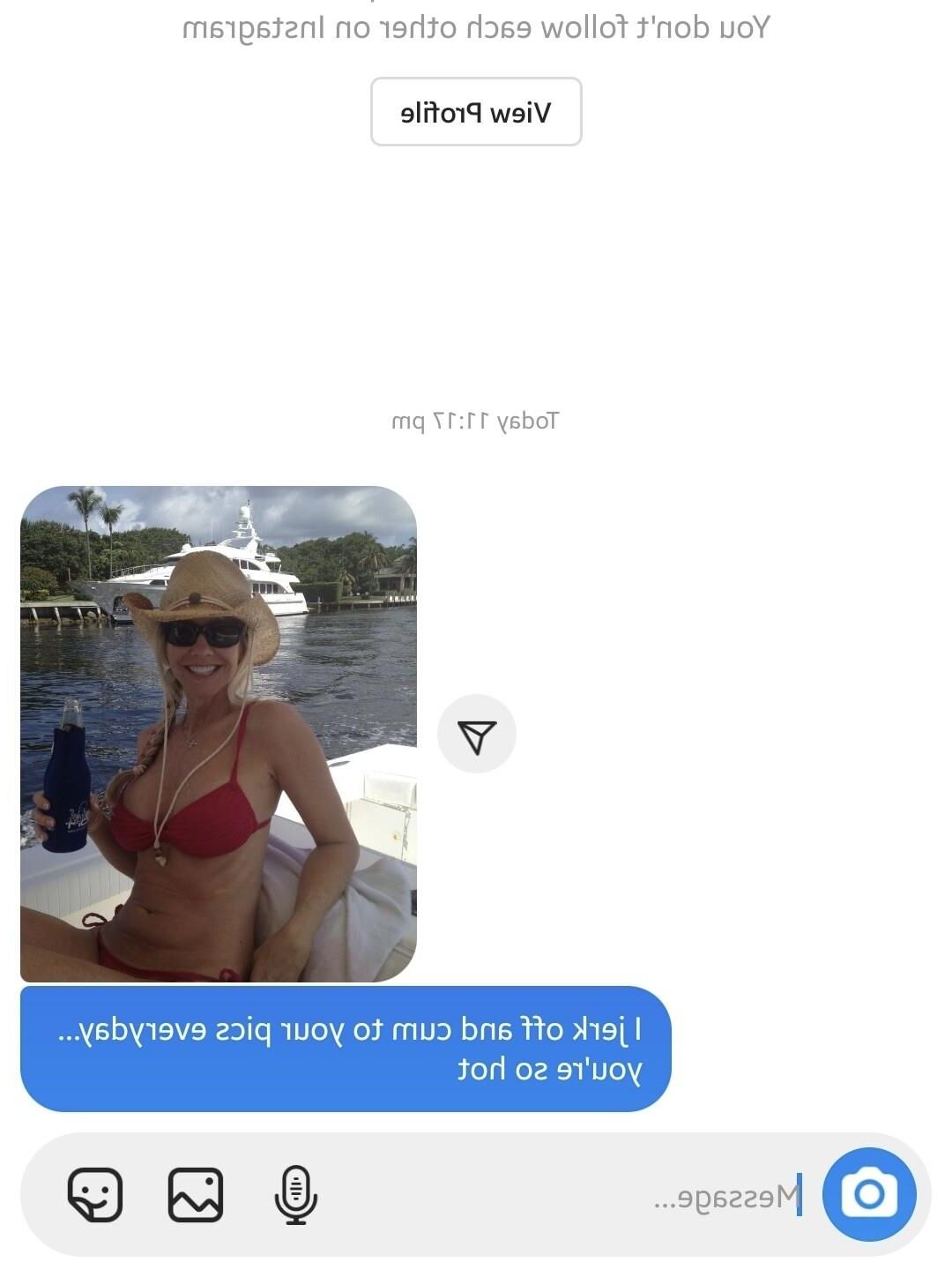 Bikini Mom Lisa has Zealous Fans