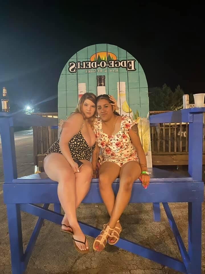 Mexican White Toes