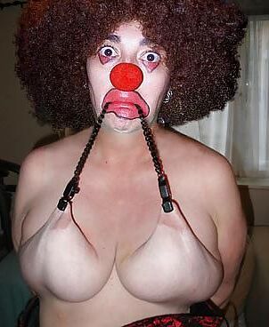 CLOWN GIRLS PUNISHMENT