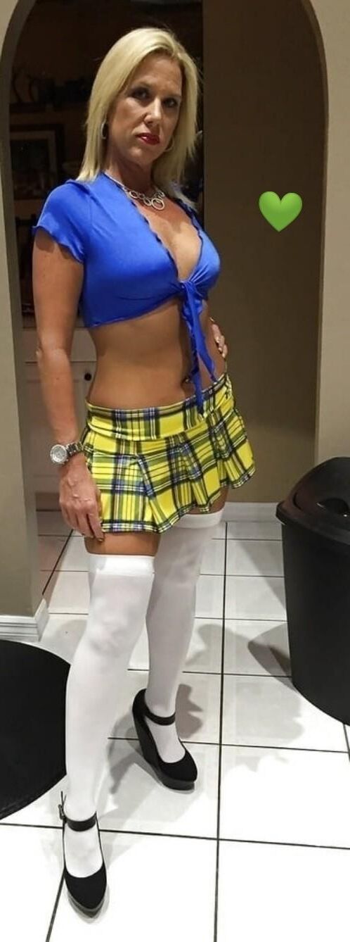 Costume Sluts, School Girls .