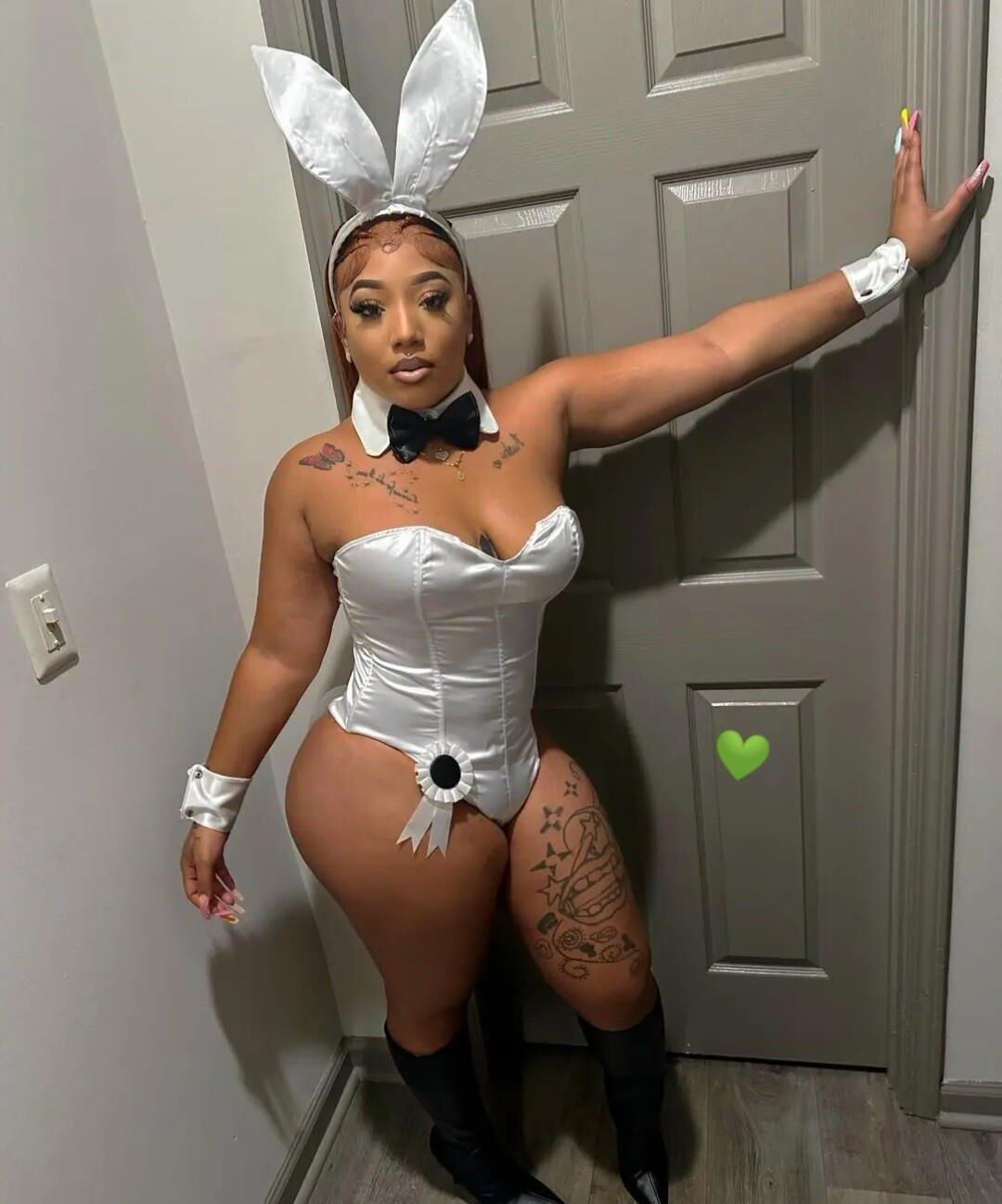 Costume Sluts, Bunnies .