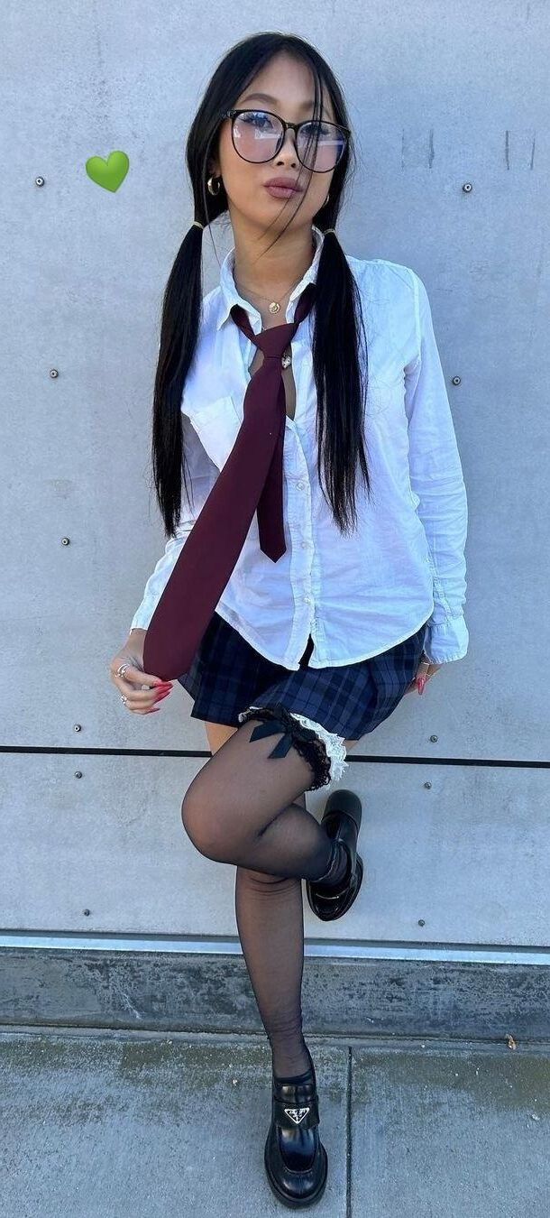 Costume Sluts, School Girls .