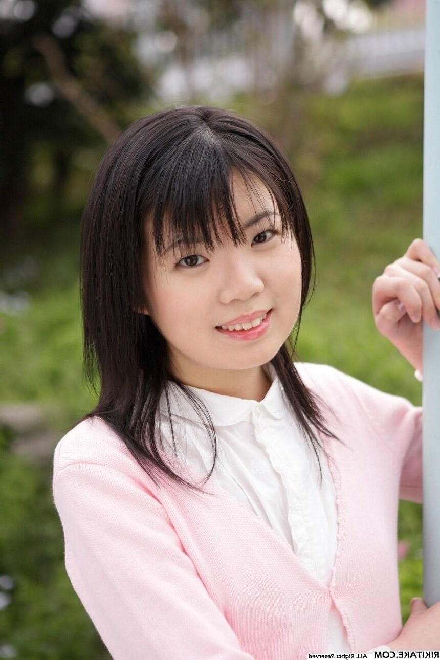 Japanese teen: Amamiya Shizuka 