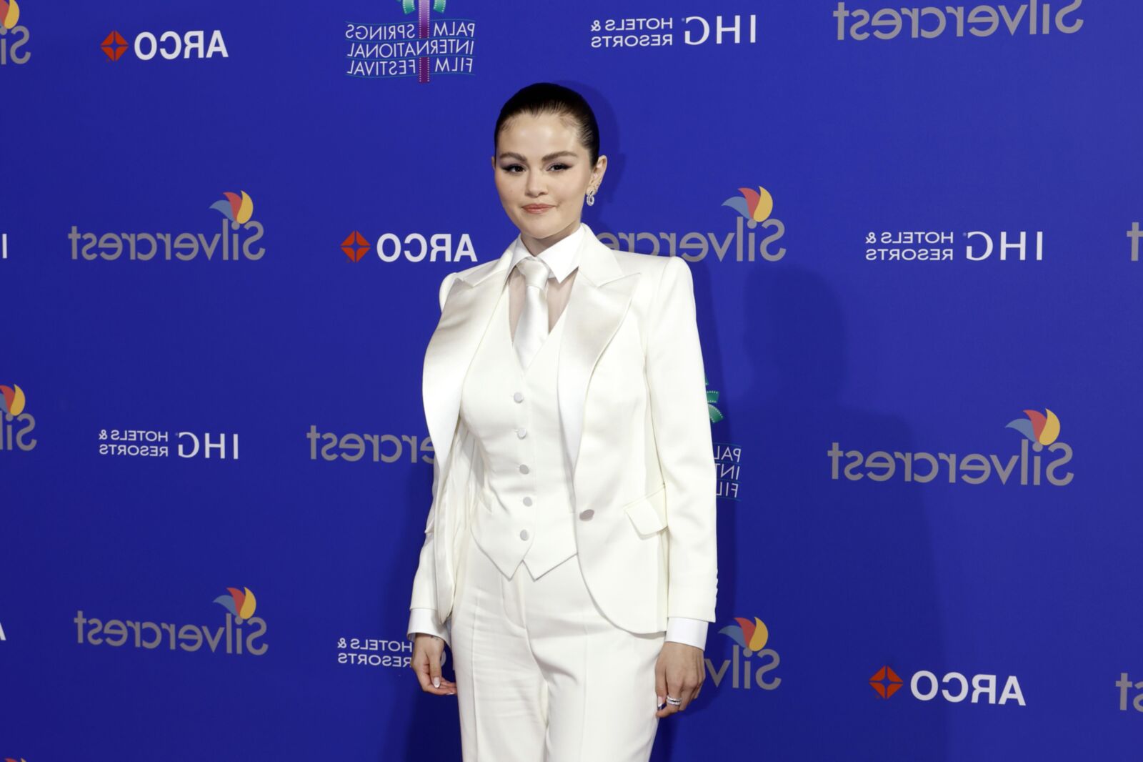 Selena Gomez beim jährlichen Palm Springs International Film Fest