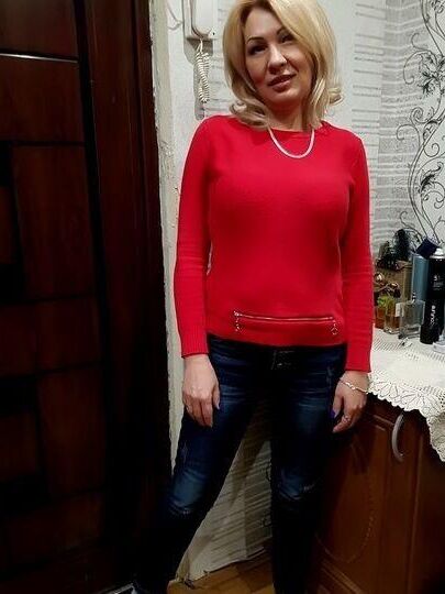 Mature blonde Olga from Minsk in Belarus