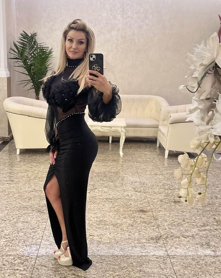 Romanian MILF Maria M 