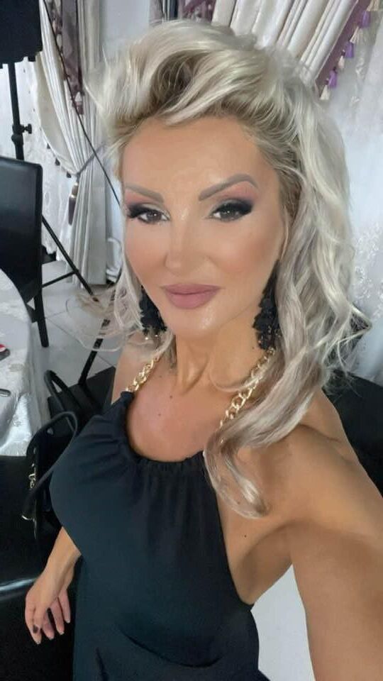 Romanian MILF Maria M 