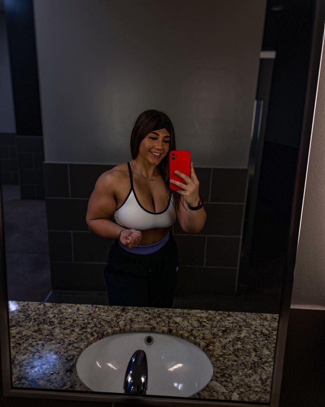 Muscle Girls Thicc, Powerful, Sexy Pawgs!