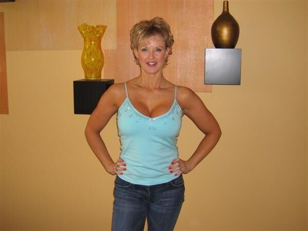 Sexy Flickr Milf Beverly (Bev) Dressed Undressed Trophy Wife