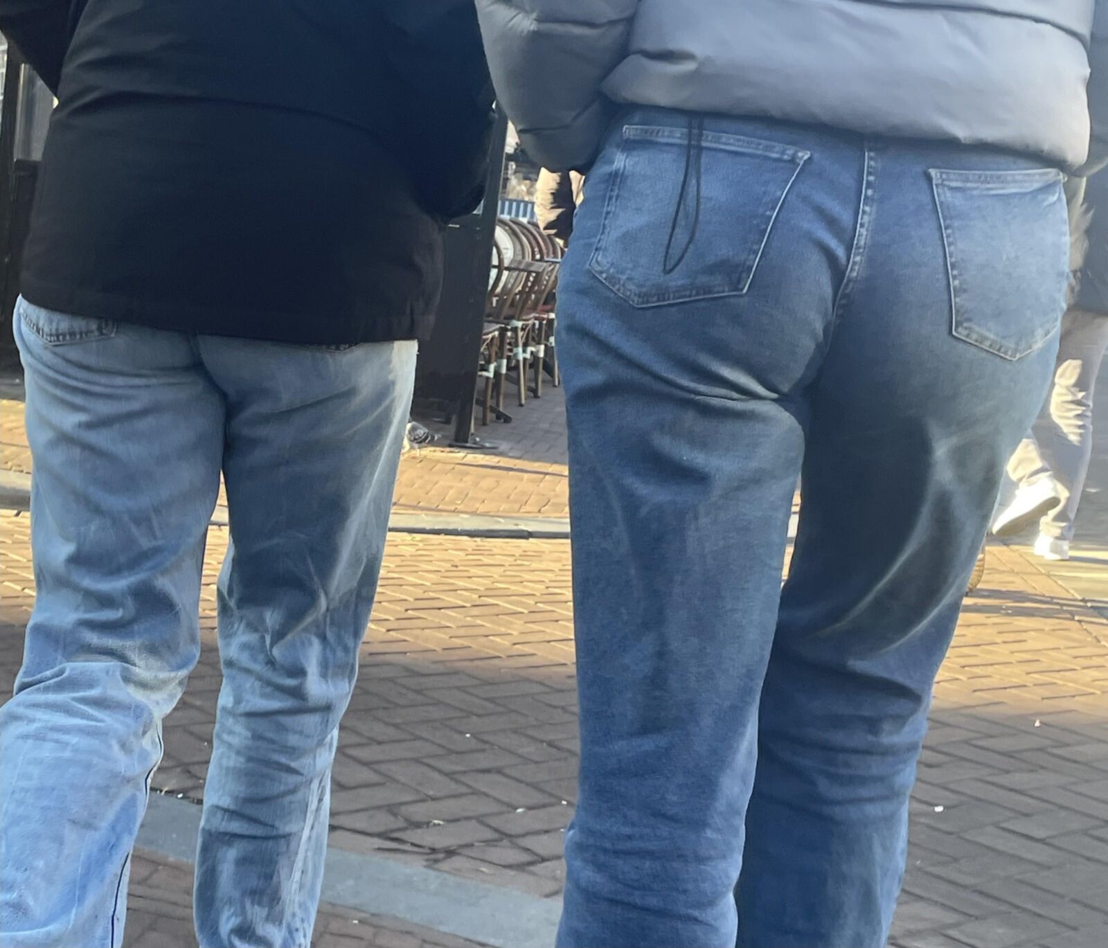 Ass candids