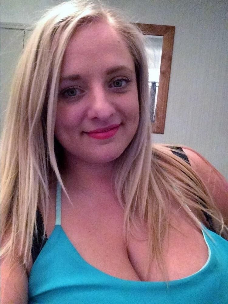 Busty bbw slut