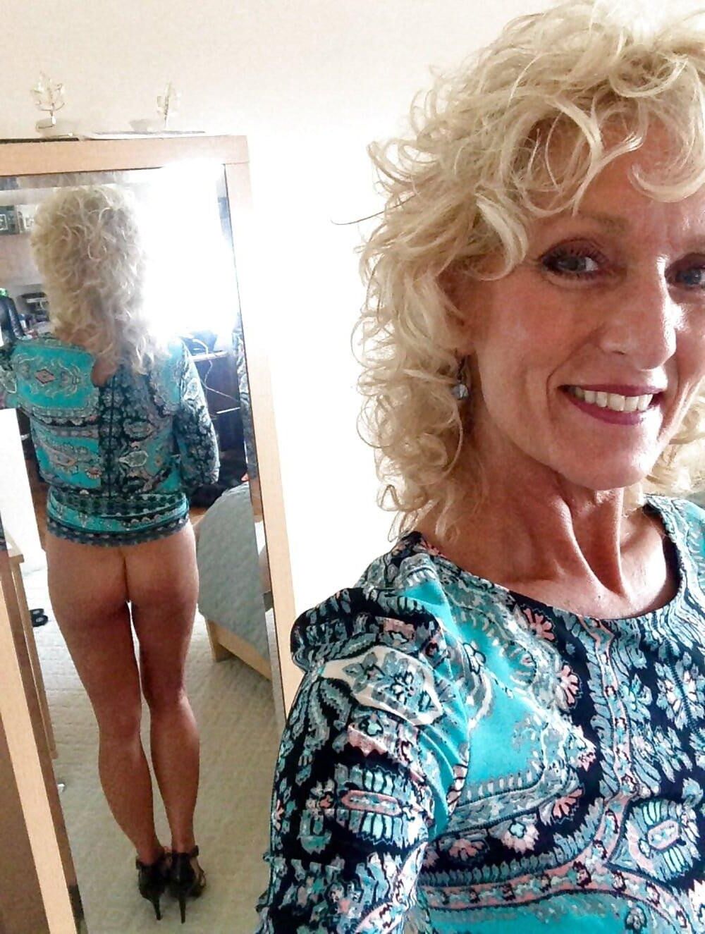 Blonde GILF