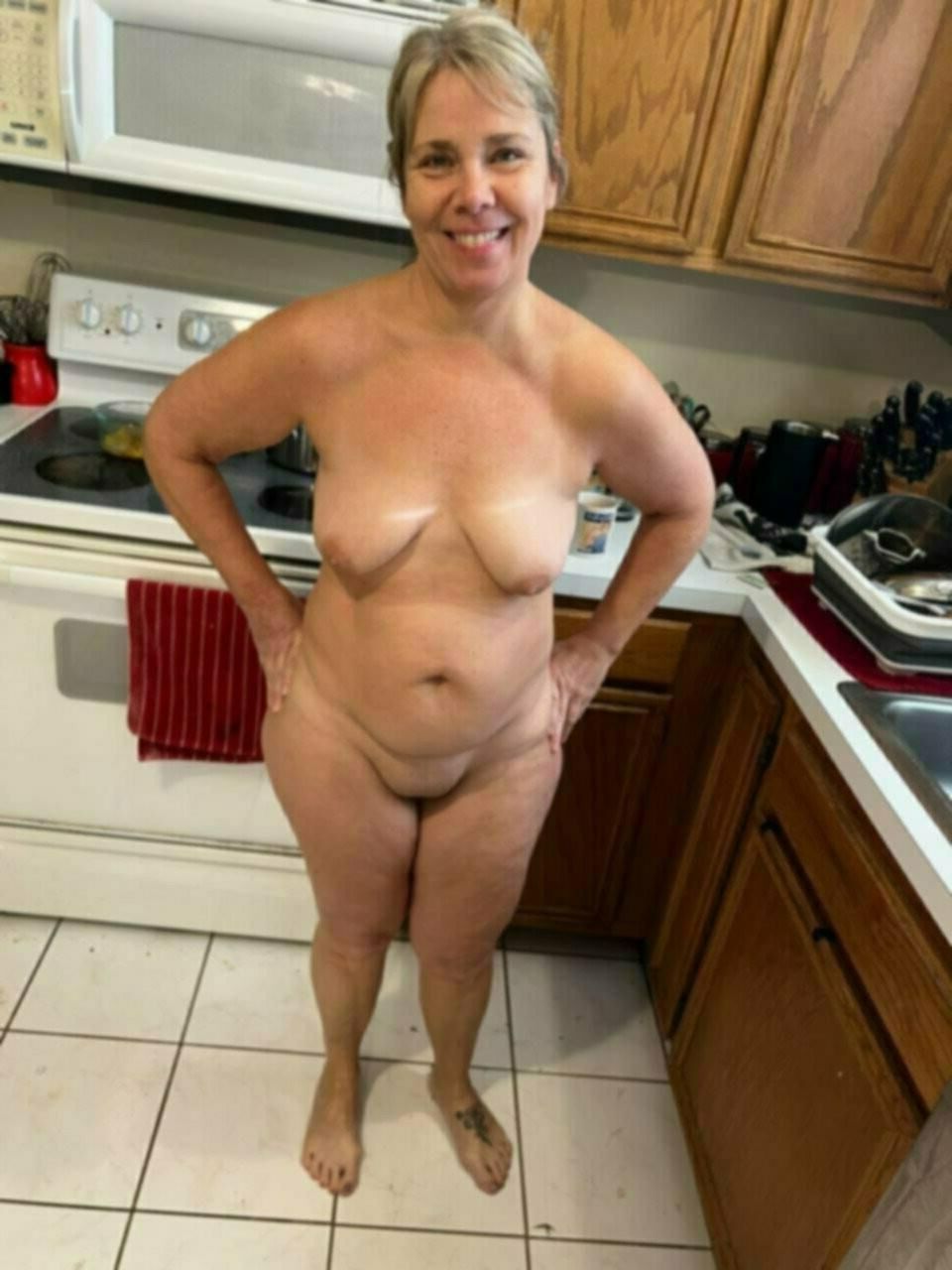 Candid milf 