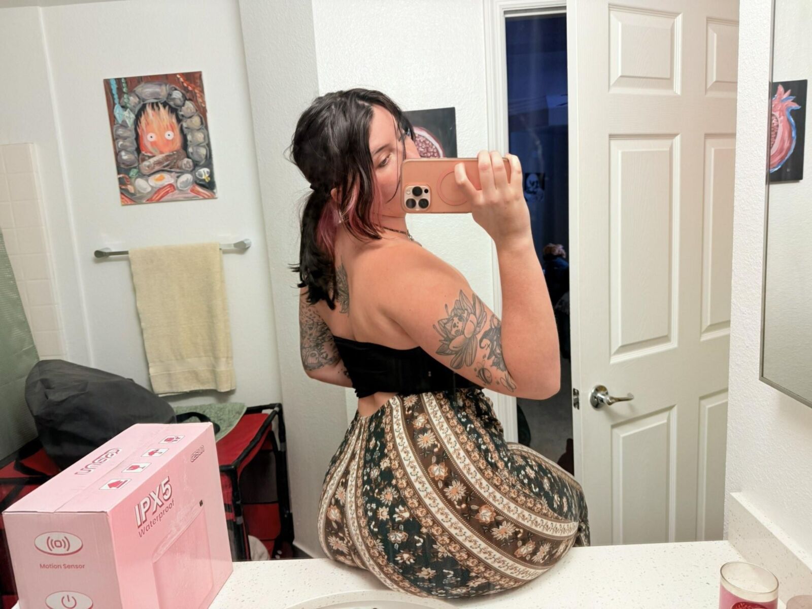 Sunny Big Ass Big Tits Sexy Tattooed Girl Mixed Hot Photos