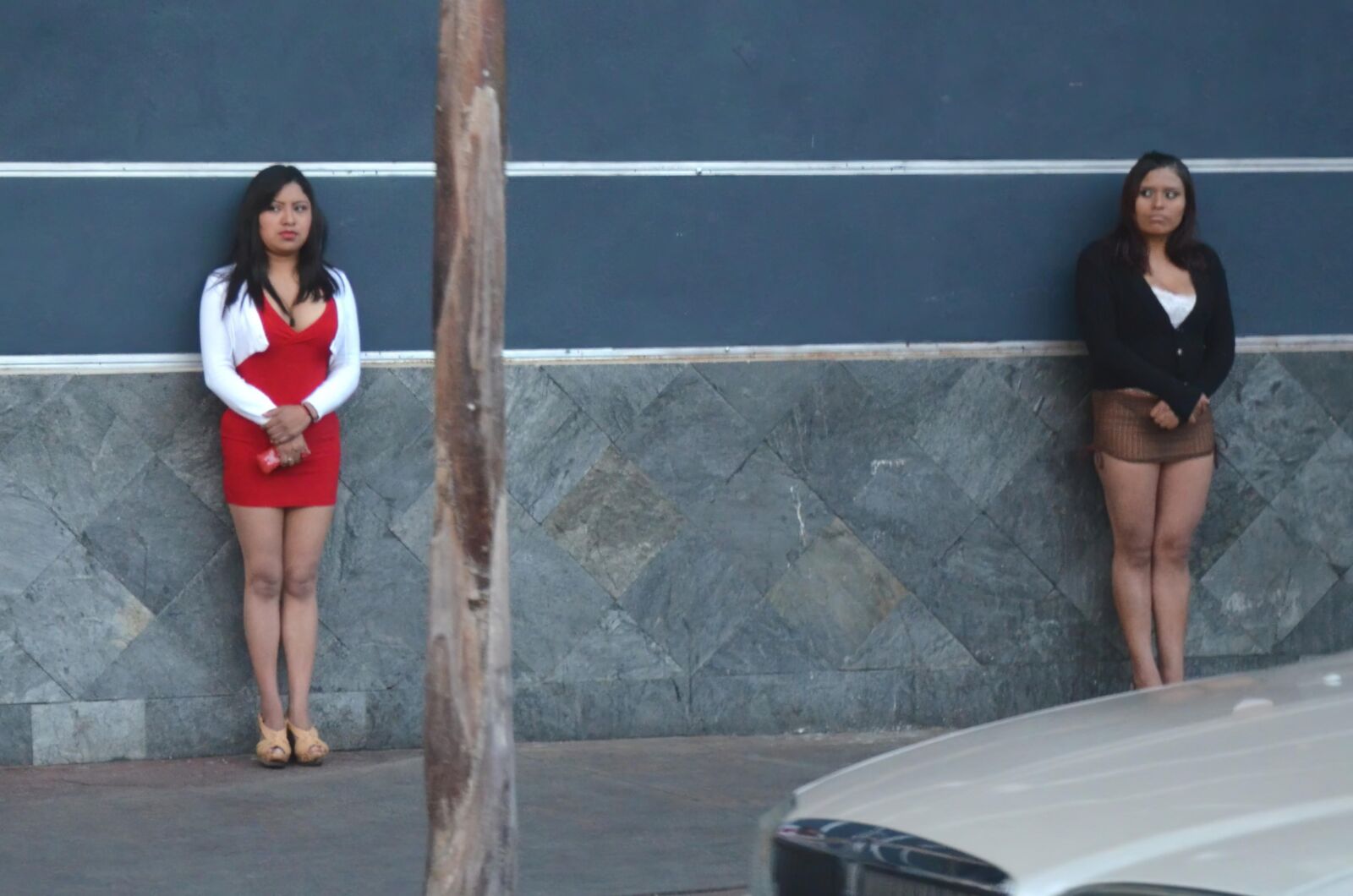 Take Your Pick! Prostitutes in Tijuana\'s \"La Coahuila\"