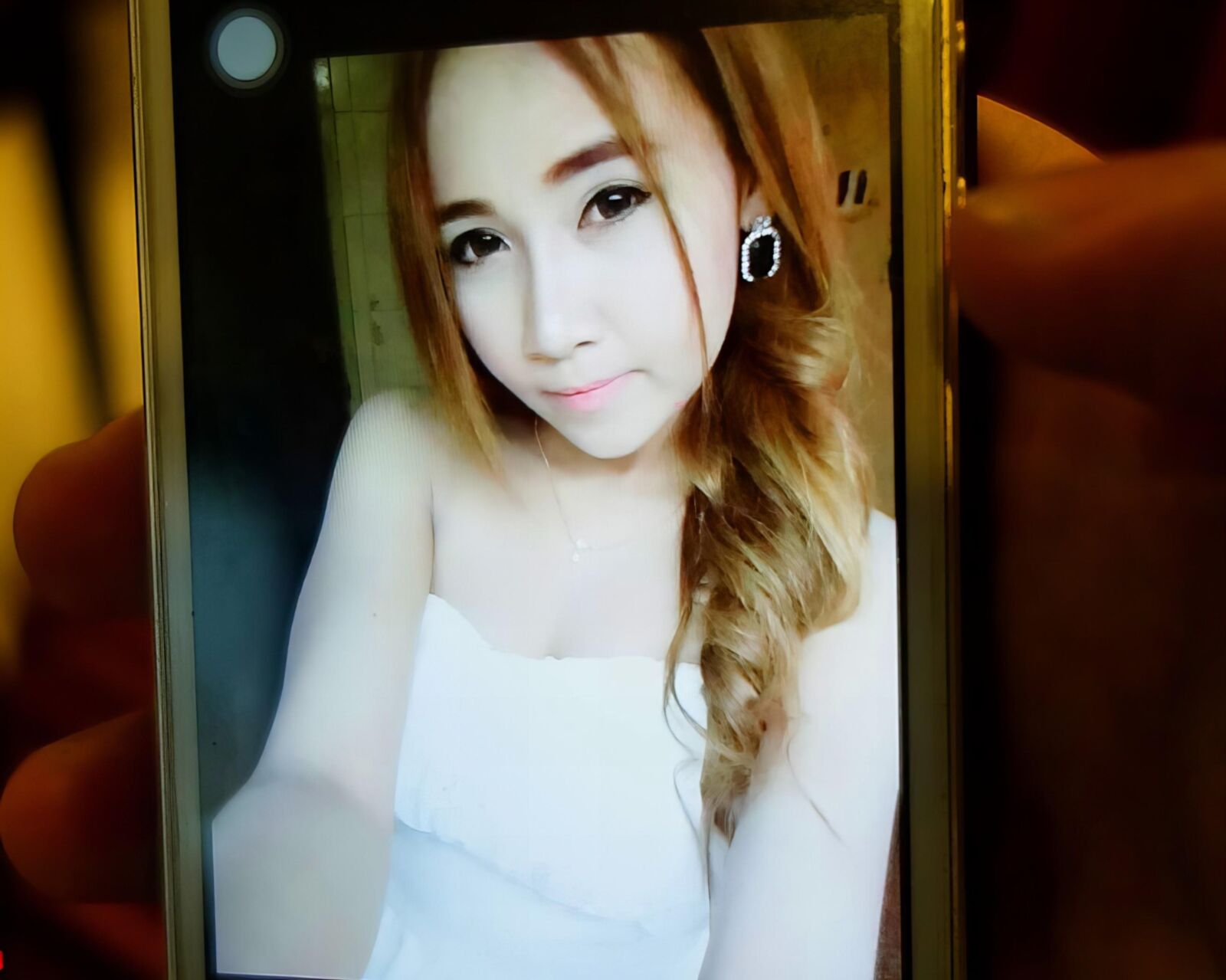 FFM Asian gold diggers seek sugar daddies on line