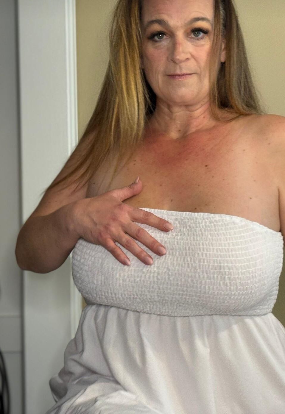 Mature Blonde Milf Stacy 