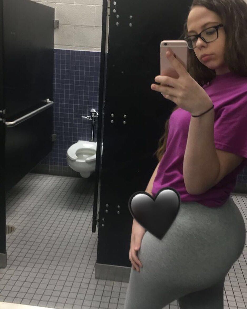 College Snowbunny Pawg für BBC: Neid