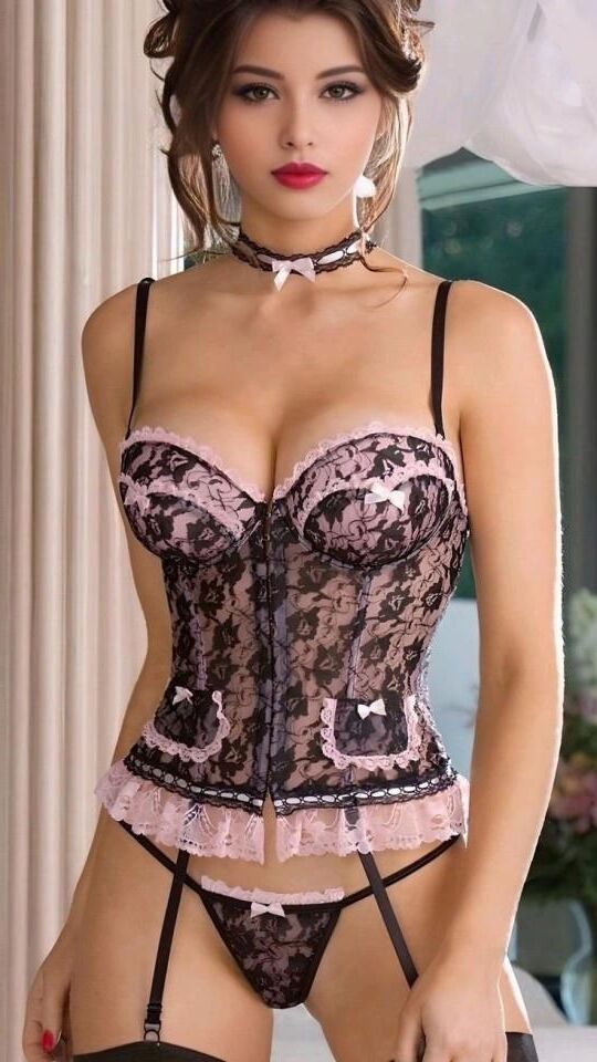 Corset Beauties 