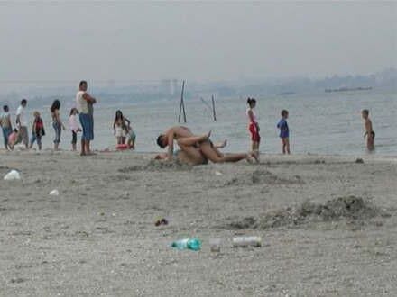 FUCKING ON THE BEACH IN FRONT OF EVERYONE