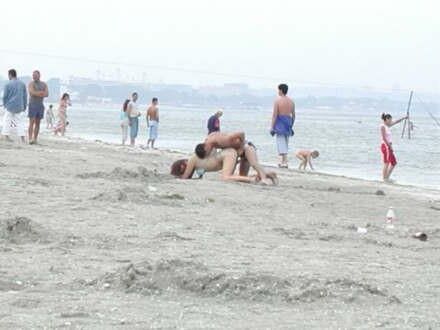 FUCKING ON THE BEACH IN FRONT OF EVERYONE