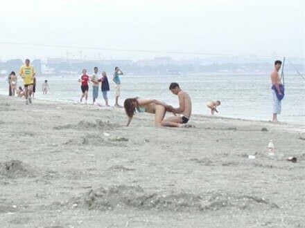 FUCKING ON THE BEACH IN FRONT OF EVERYONE