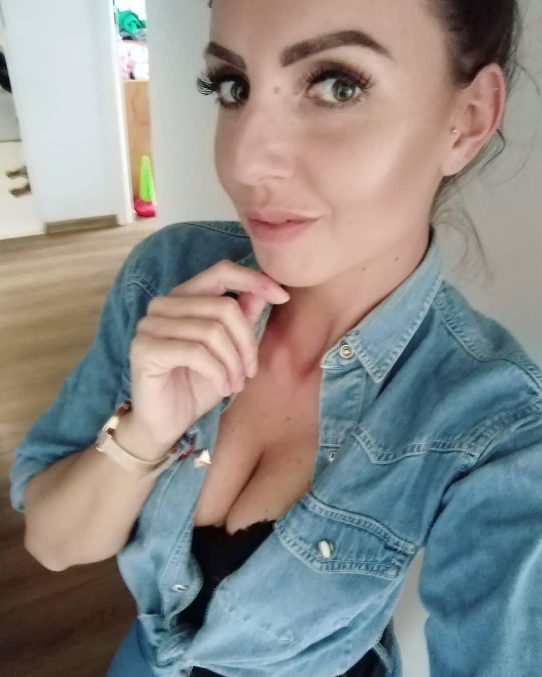 Ewelina Plock Insta Milf