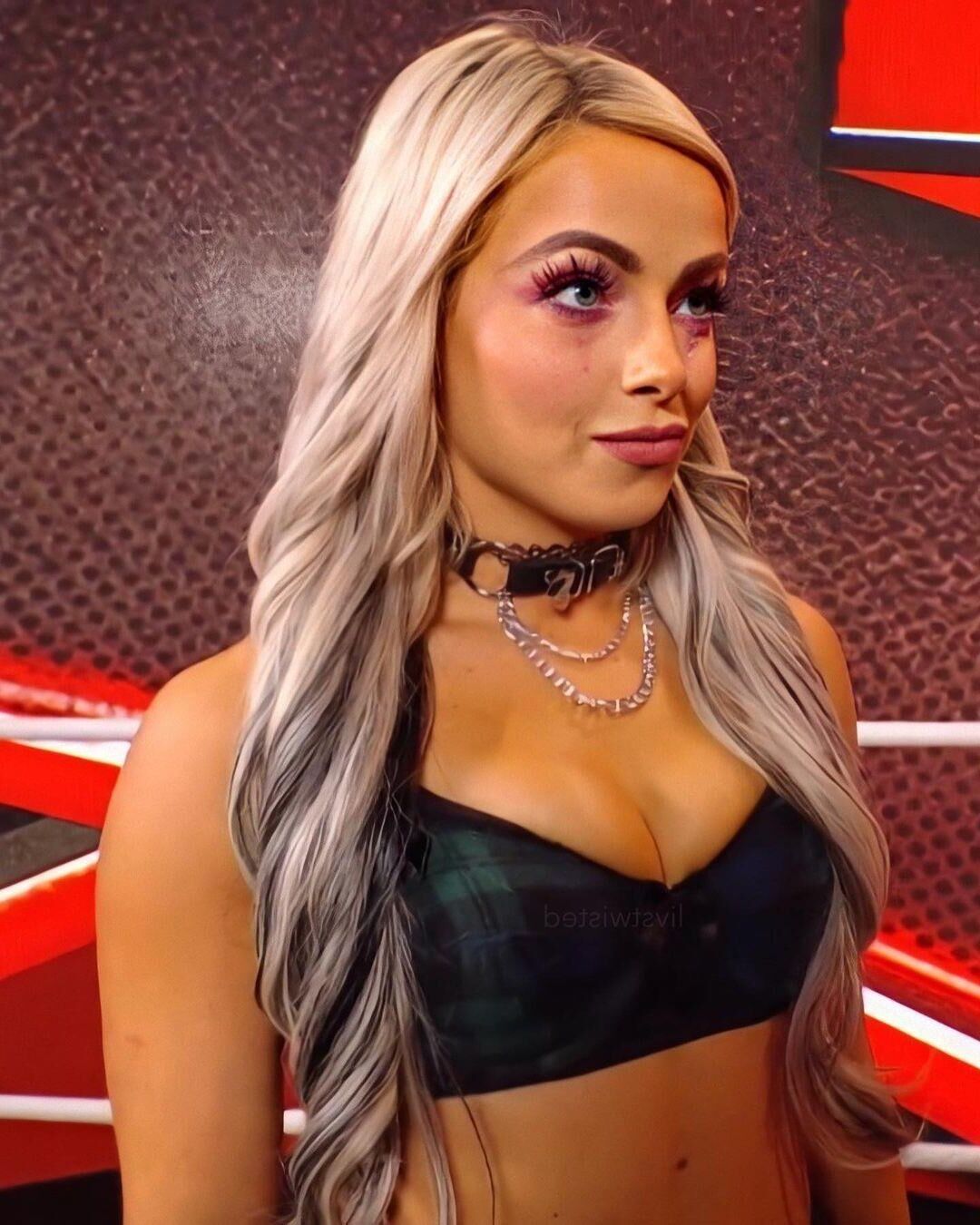 Liv Morgan (WWE) ()