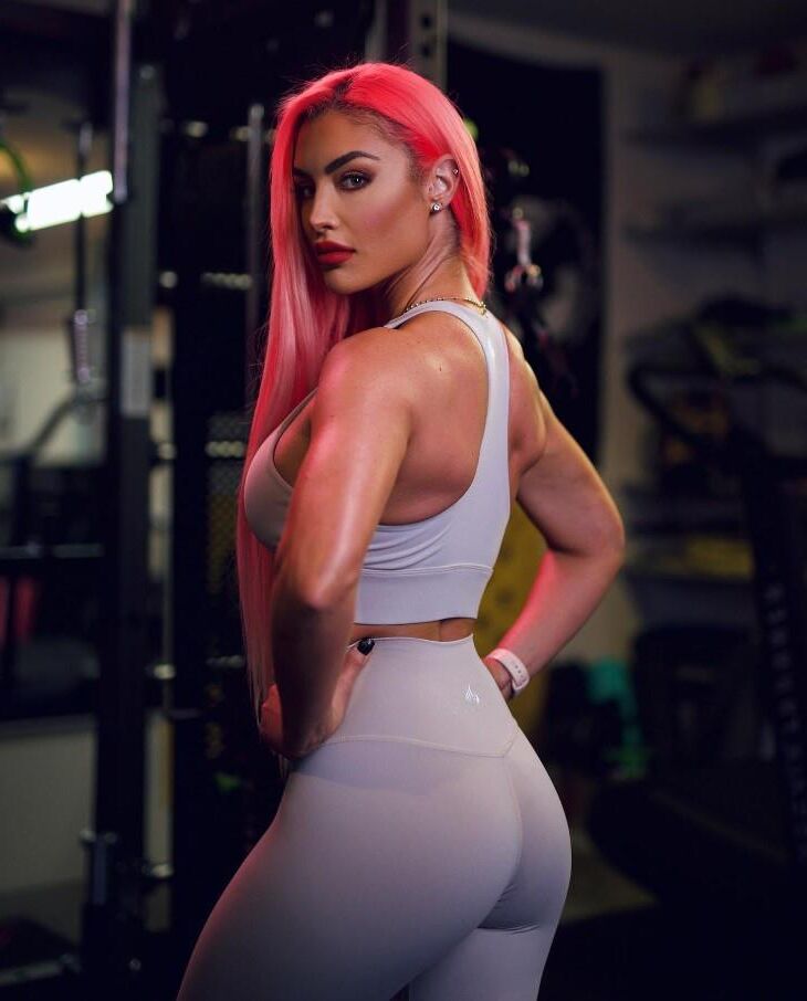 Eva Marie (WWE) ()