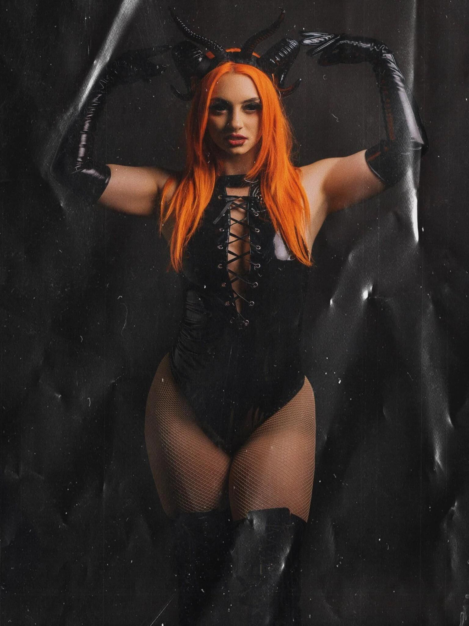 Gigi dolin (WWE) ()