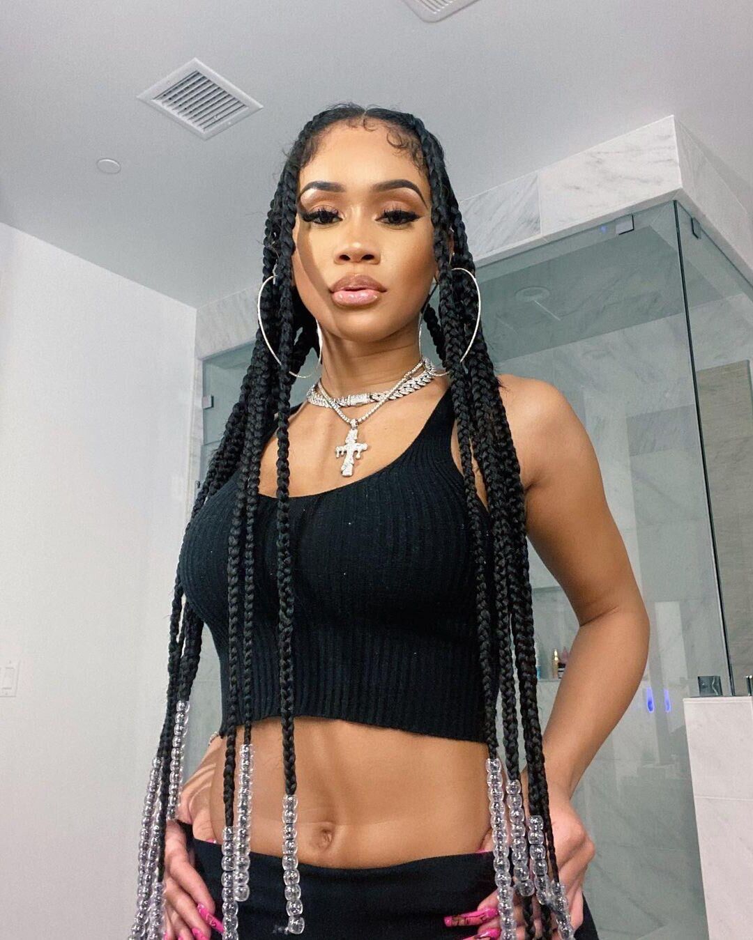 Saweetie (amerikanischer Rapper) ()