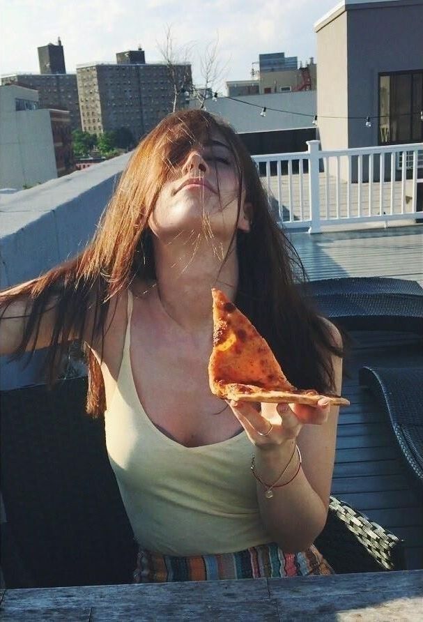 La pizza aime les filles