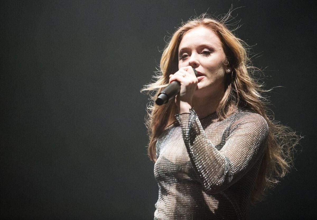 Zara Larsson tritt bei Eventim Apollo in London auf //