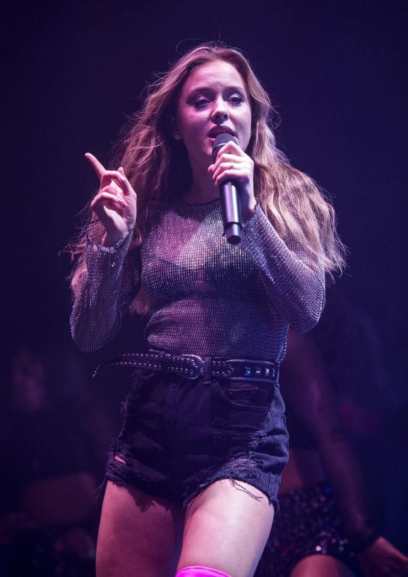 Zara Larsson tritt bei Eventim Apollo in London auf //