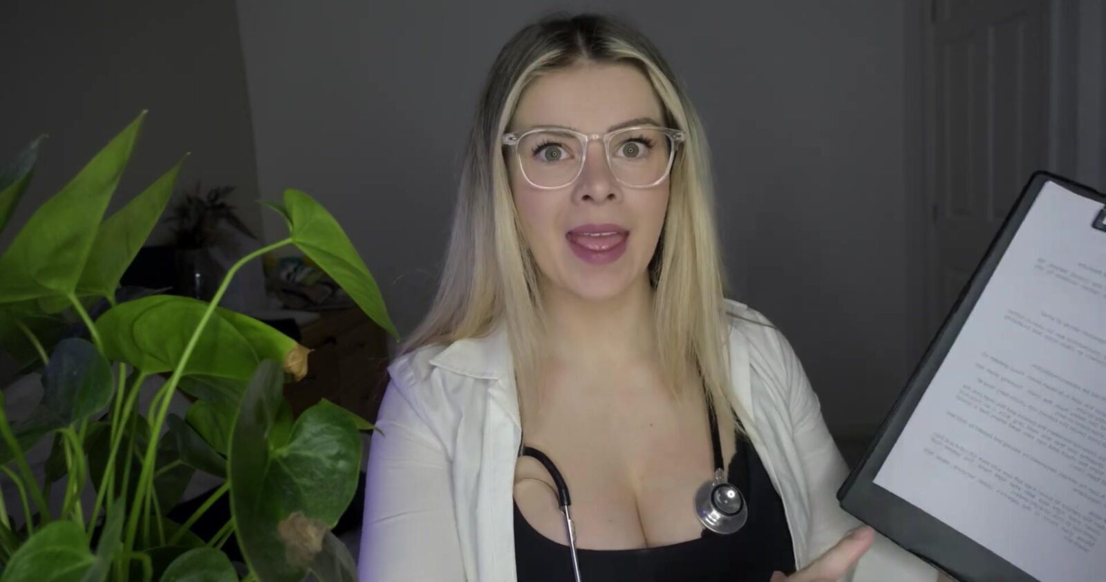 Schottische Murmeln ASMR Med Student Prüfung Lauren Woods