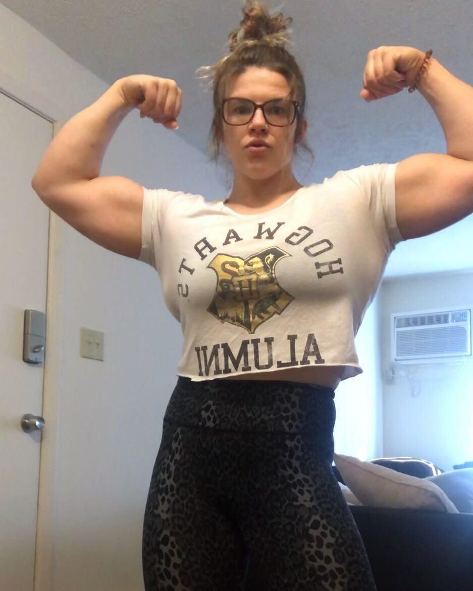 Muscle Girls Thicc, mächtige, sexy Pawgs!