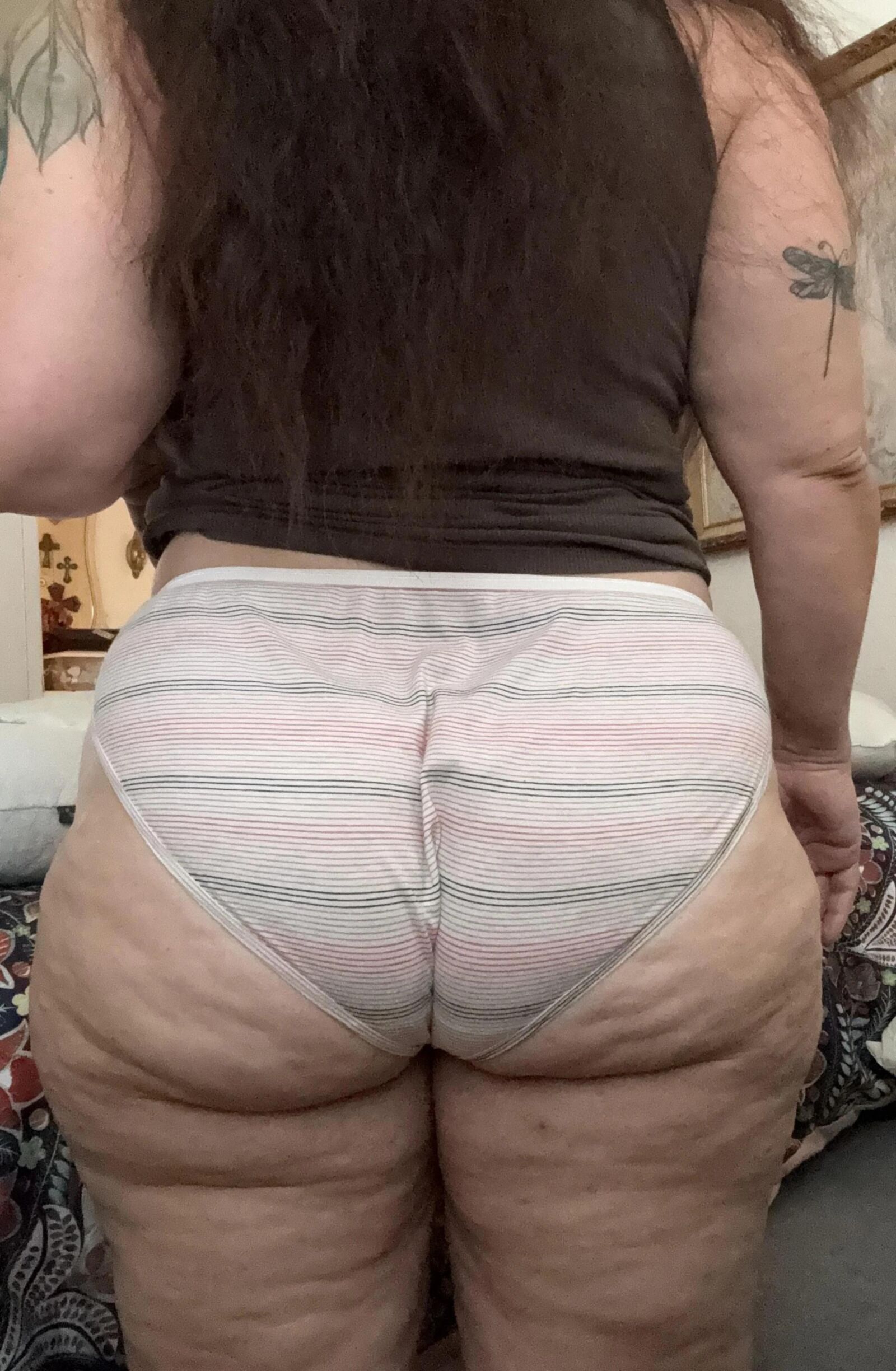 Milf Pawg Sheba haarige Muschi