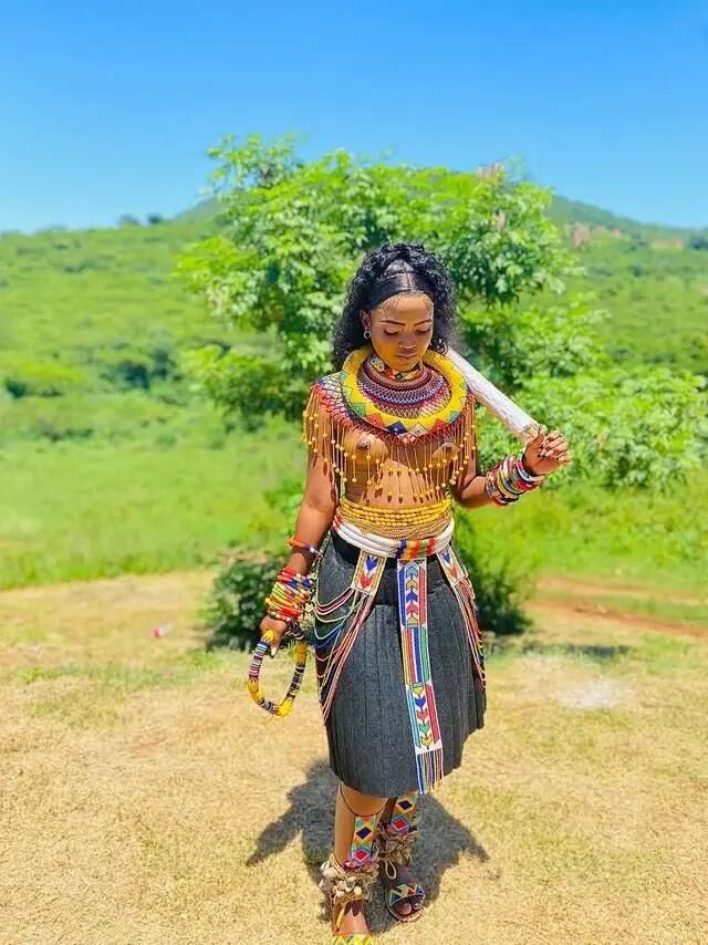 Zulu Maidens 