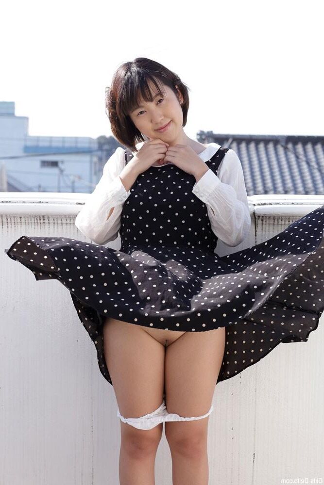 Modèle de nu japonais Ririka nakata