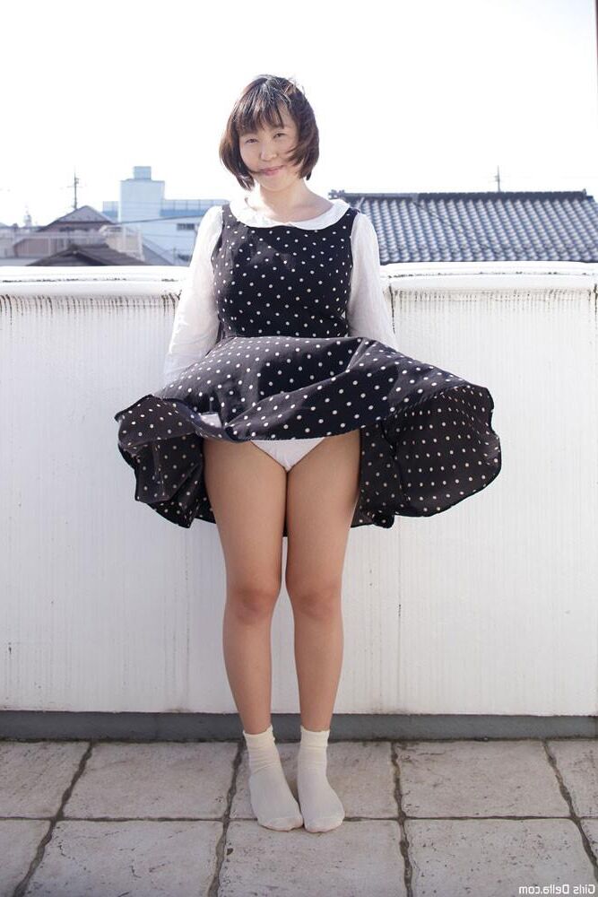 Modèle de nu japonais Ririka nakata