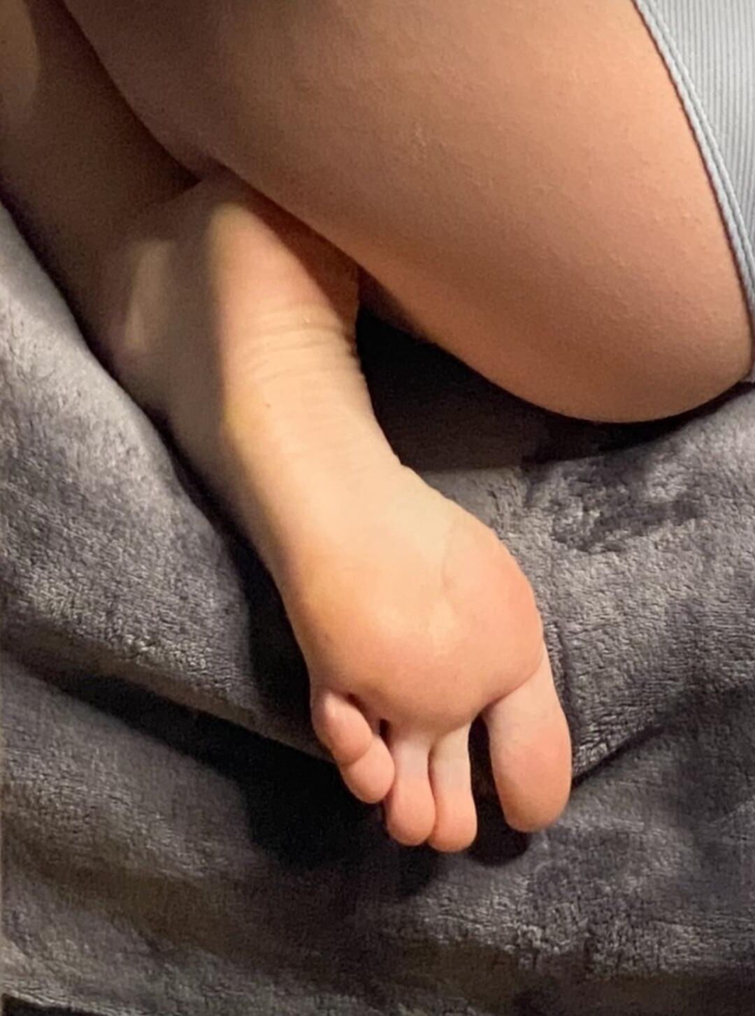 Feet Female Teen 